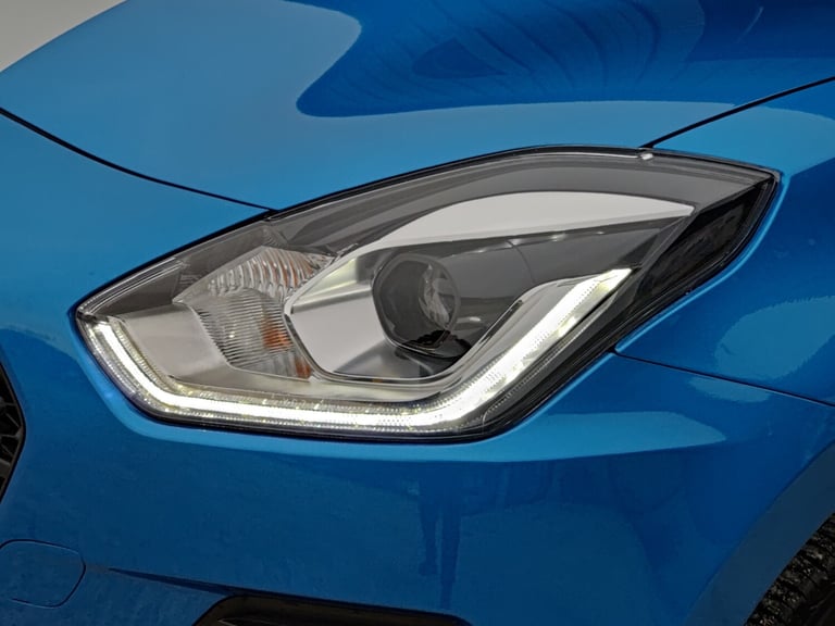 SUZUKI SWIFT; HYBRID; APPLE &amp; ANDROID CAR PLAY; BLUE; ULEZ COMPLIANT;-5 DOOR;