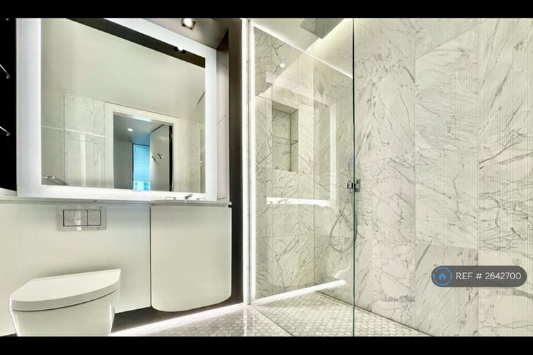 Studio flat in One Park Drive Canary Wharf, London, E14 (#2642700)