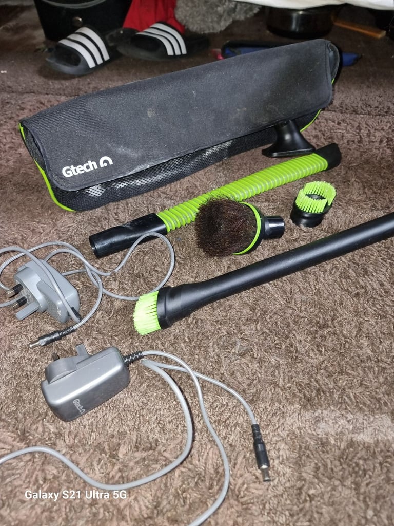 Gtech handheld vacuum cleaner 