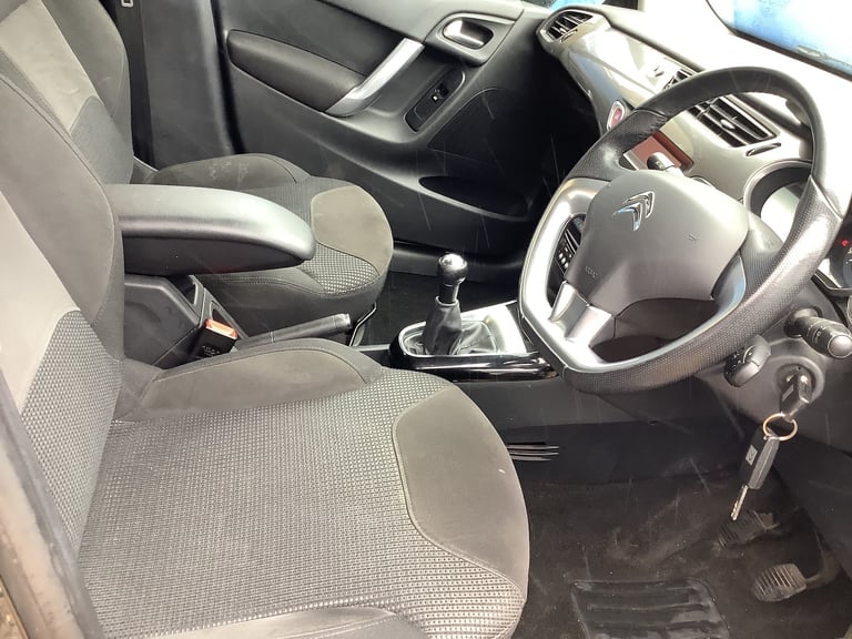 CITREON C3 EXCLUSIVE E HDI 1.6 DIESEL MANUAL GREY 5 DOOR HATCHBACK 2013