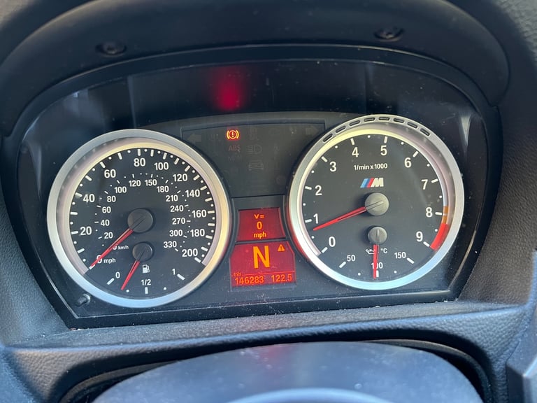 2013 BMW M3 4.0 V8 Coupe LCI DCT Auto E92 Silverstone II