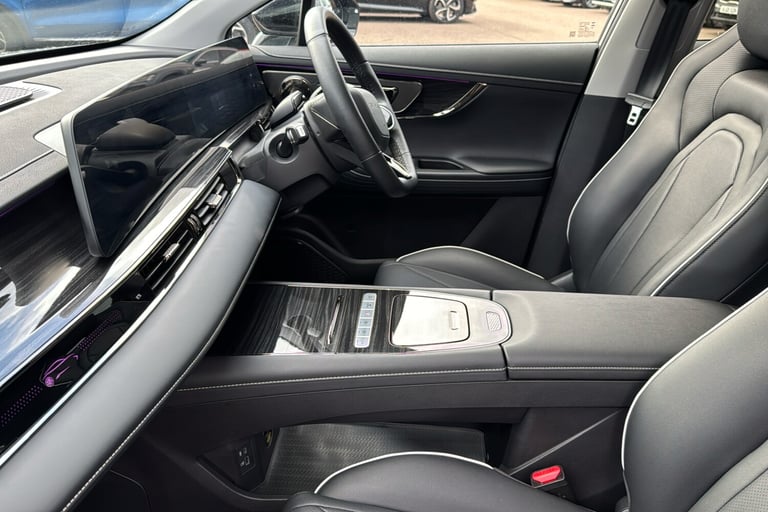  Omoda Omoda E5 61.05kwh Comfort Suv 5dr Electric Auto 204 Ps Electric
