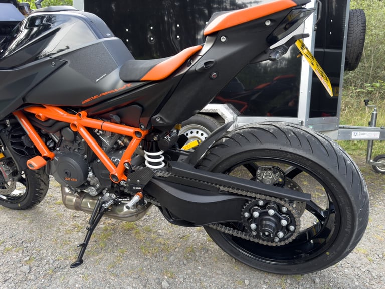 Tickners GT755 2025 Box Trailer with KTM Super Duke 1290 2020