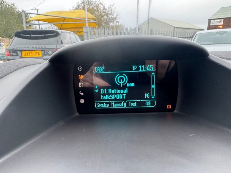 2015 Ford Fiesta 1.0 EcoBoost 140 Zetec S Red 3dr HATCHBACK PETROL Manual