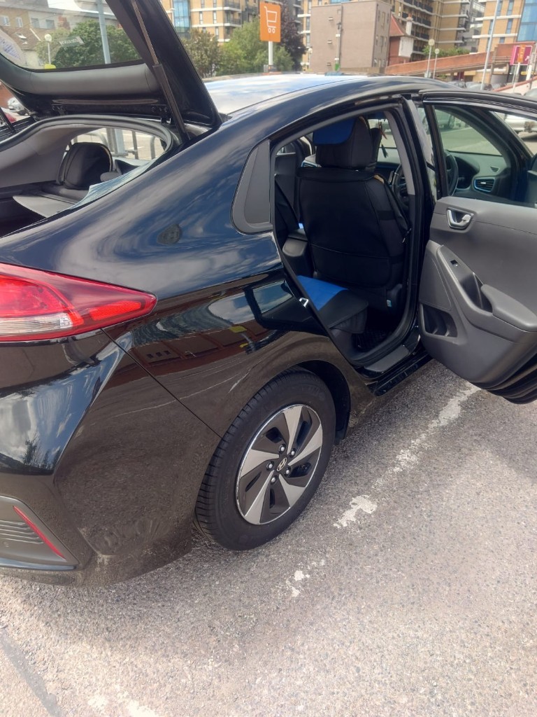 Hyundai, IONIQ, Hatchback, 2018, Other, 1580 (cc), 5 doors With Uber Streaker Untill Dec 2028 