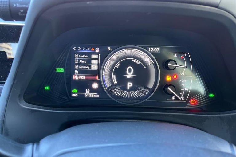 2023 Lexus UX 250h 2.0 F-Sport Design 5dr CVT ESTATE PETROL/ELECTRIC Automatic