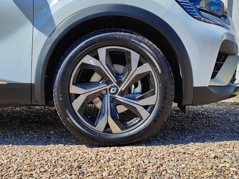 2022 Renault Captur 1.6 E-Tech full hybrid 145 Engineered 5dr Auto Hatchback Hybrid Automatic