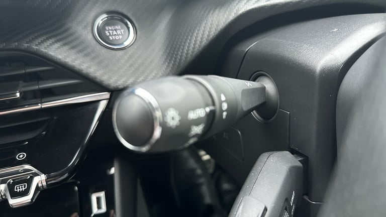 2022 Peugeot 208 50kWh GT Premium Hatchback 5dr Electric Auto (136 ps) Hatchback Electric Automatic