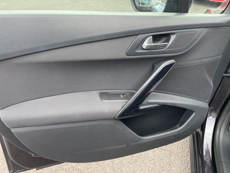 2013 Peugeot 508 SW 2.0 HDi SR Estate 5dr Diesel Manual Euro 5 (140 ps) Estate Diesel Manual