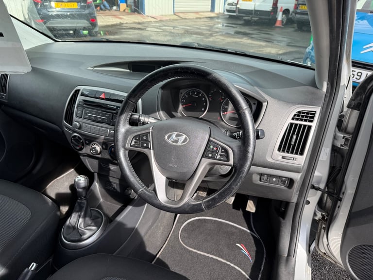 2012 Hyundai i20 5 Door 1.3 Petrol 97,000 Miles MOT’d 31/1/26 , 2 Previous Owners