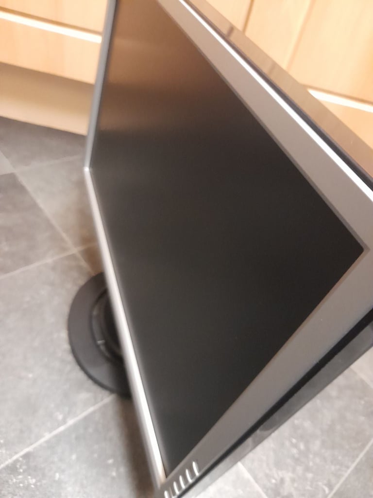 AOC lcd monitor W20W