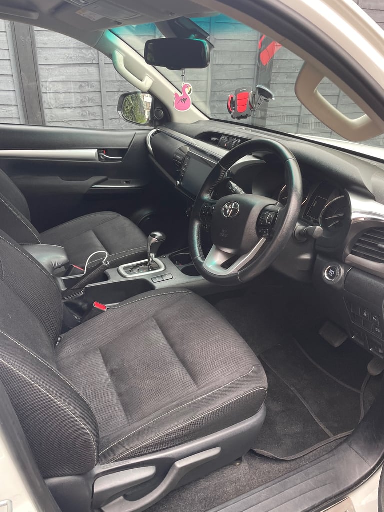 Toyota, HILUX, Pick Up, 2022, Automatic, 2393 (cc)