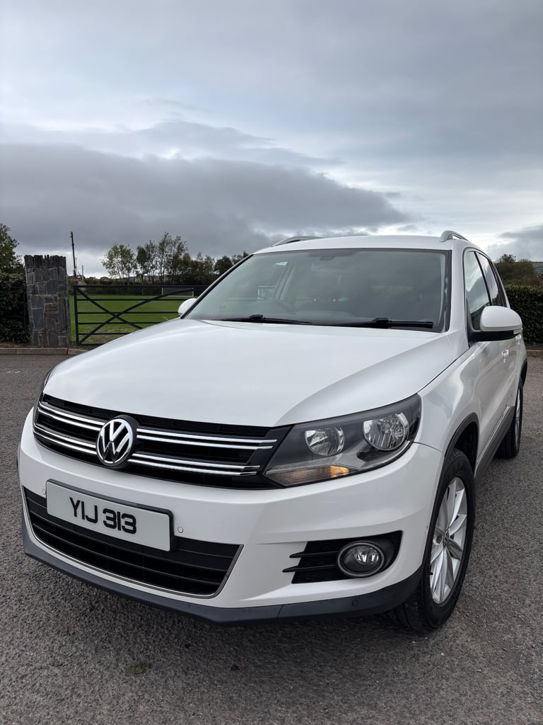 Volkswagen, TIGUAN, Estate, 2013, Manual, 1968 (cc), 5 doors