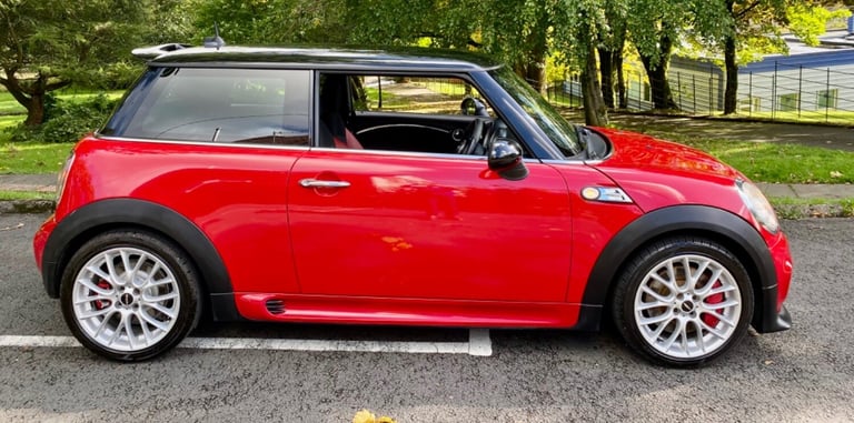 MINI MINI JOHN COOPER WORKS EDITION 211BHP FSH STUNNING RARE CAR SOON TO BE