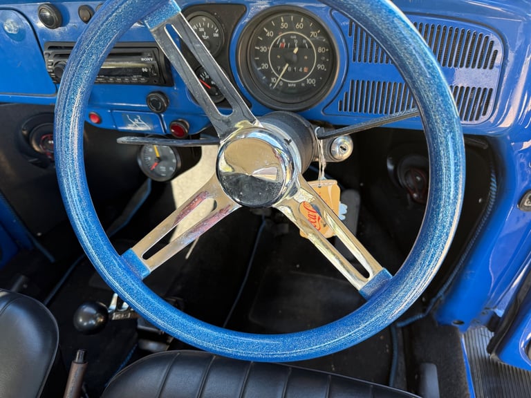 1972 Cal Look Volkswagen Beetle