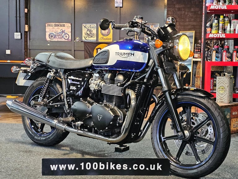 2015/65 TRIUMPH BONNEVILLE NEWCHURCH 865cc EXTRA'S 17,000 MILES