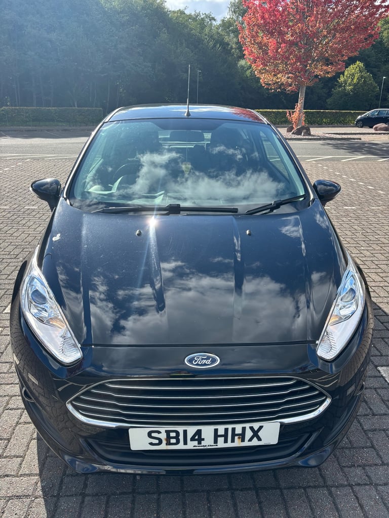 Ford, FIESTA, Hatchback, 2014, Manual, 1241 (cc), 3 doors
