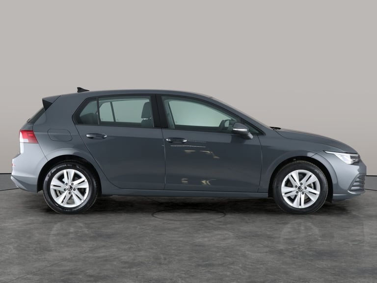 2023 Volkswagen Golf 1.5 eTSI MHEV Life Hatchback 5dr Petrol Hybrid DSG Euro 6 (s/s) (150 ps) -  ...