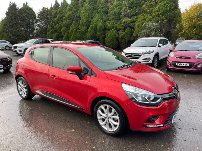 image for 2017 Renault Clio 1.2 16V Dynamique Nav 5dr HATCHBACK Petrol Manual