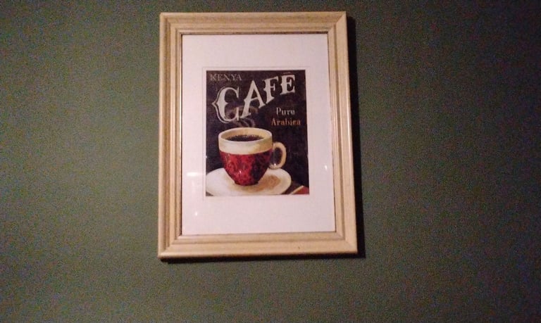 Kitche/cafe pictures