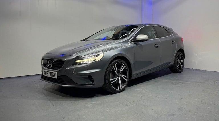 Volvo V40 D3 R-DESIGN PRO