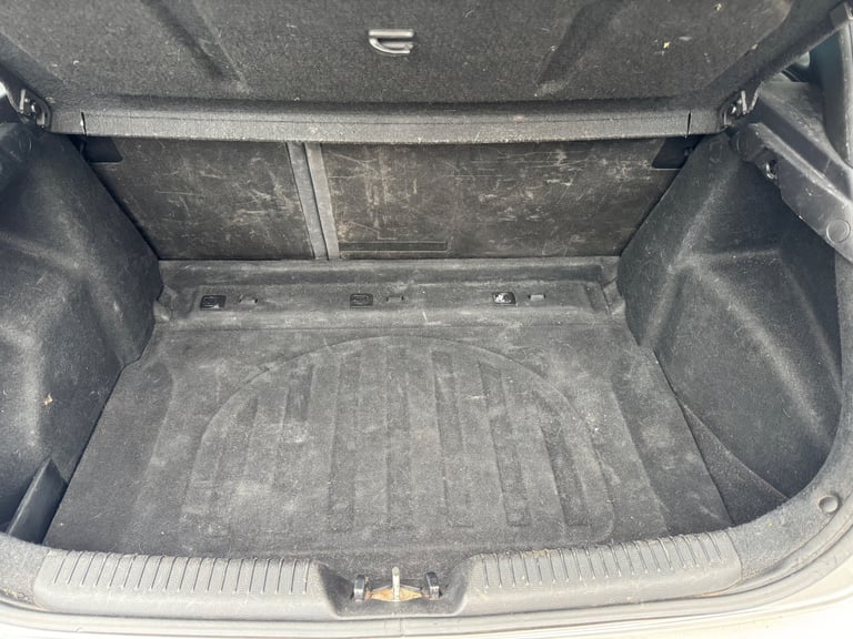 Hyundai, I30, Hatchback, 2014, Manual, 1582 (cc), 5 doors