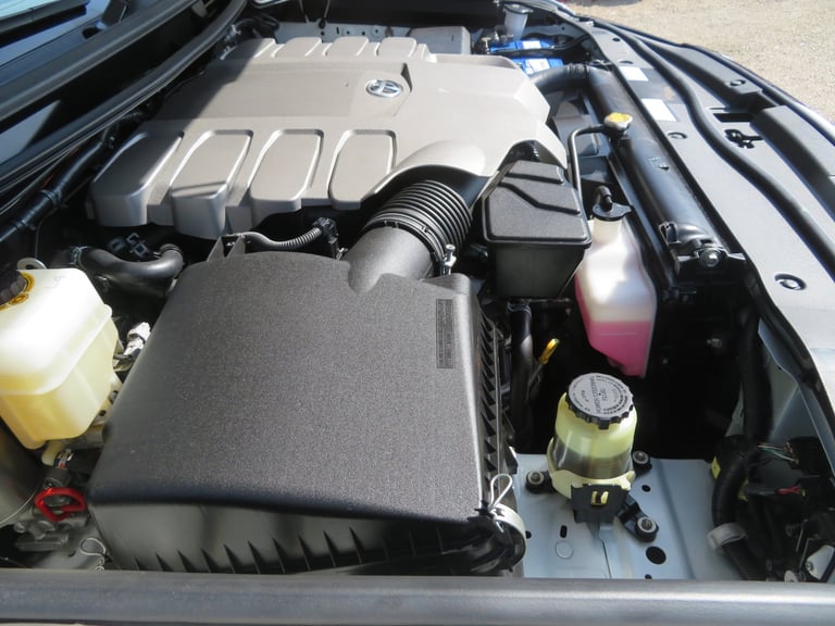 2015 Toyota Landcruiser ZX 4.6 V8  4x4 Petrol Automatic