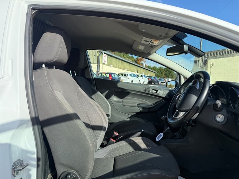 2015 Ford Fiesta 1.5 TDCi Sport Van CAR DERIVED VAN DIESEL Manual