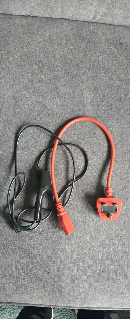 Seaward primetest 50 pat test machine