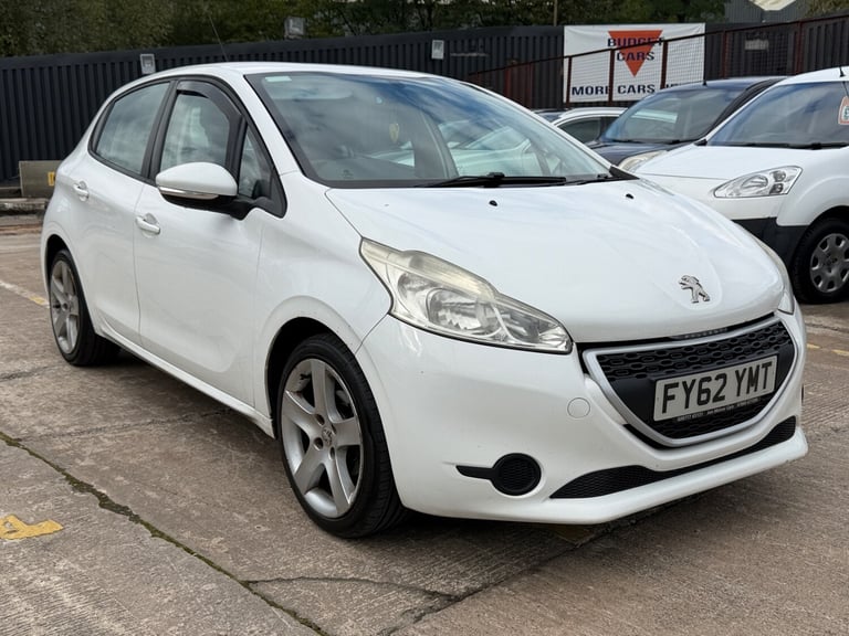 2012 Peugeot 208 1.2 VTi Access+ 5dr HATCHBACK Petrol Manual