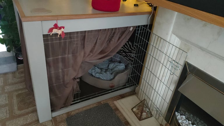 Extra Large dog crate with table