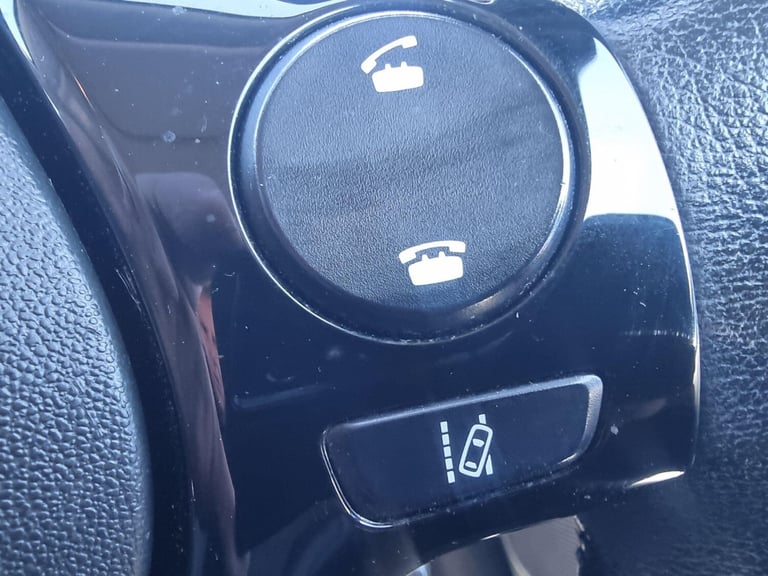 2018 Toyota AYGO 1.0 VVT-i x-clusiv Euro 6 5dr (Safety Sense) HATCHBACK Petrol Manual