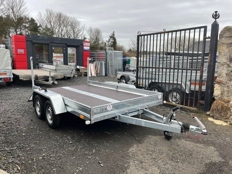 BRAND NEW 10FT x 5,6FT SMART CAR/ QUAD TRANSPORTER TRAILER 1300KG