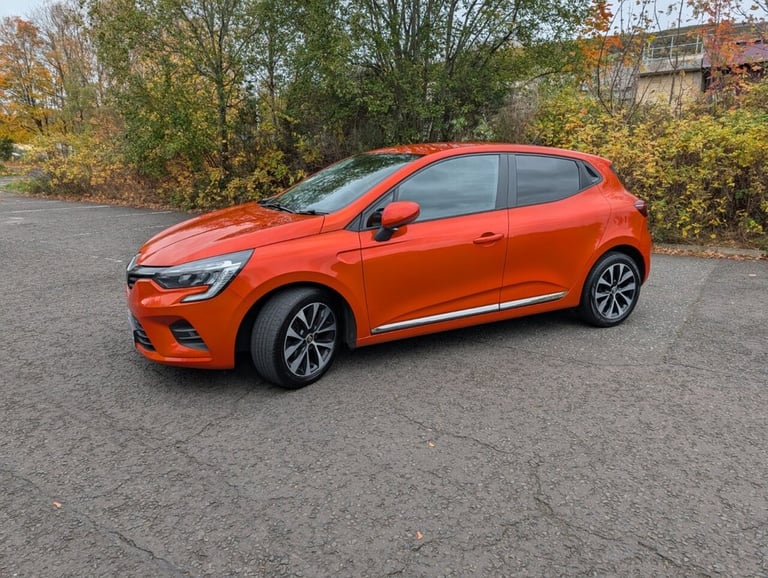 2021 Renault Clio 1.0 TCe Iconic Hatchback 5dr Petrol Manual Euro 6 (s/s) (100 ps) Hatchback Petr...