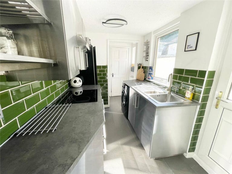 🌹🌟Elegant Double Room Refurbished Flat with Garden | Limehouse E14!