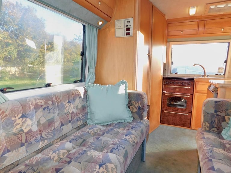 Auto-Sleeper Gatcombe VW 2.5 Tdi Manual Luxury 2 Berth Motorhome For Sale