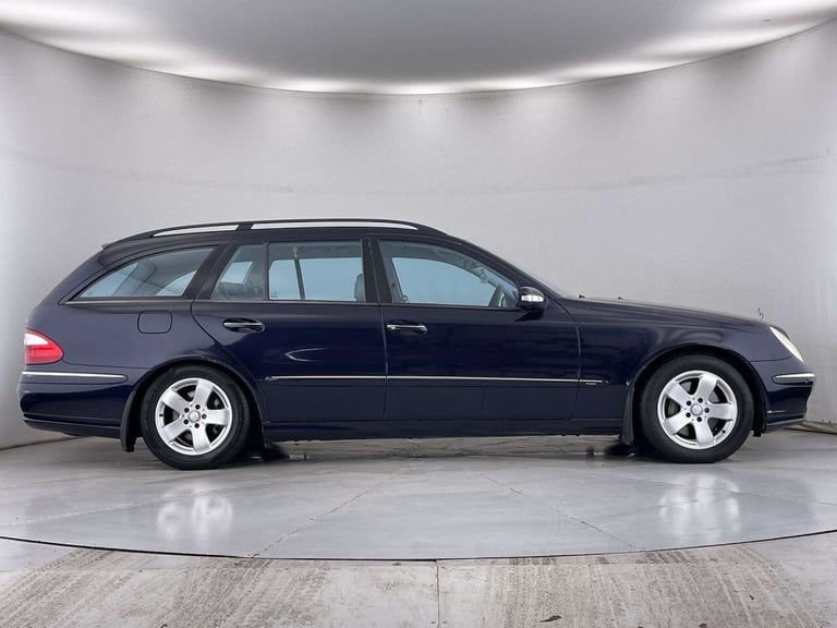 2004 Mercedes-Benz E Class 3.2 E320 CDI Avantgarde Estate 5dr Diesel Automatic (194 g/km, 204 bhp...