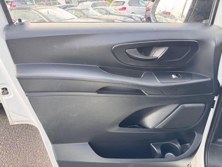 2018 Mercedes-Benz Vito 1.6 111 CDI FWD L2 Euro 6 6dr PANEL VAN Diesel Manual