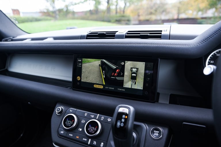 2023 Land Rover Defender 90 3.0 D250 MHEV Hard Top Commercial SUV 3dr Diesel Auto 4WD SWB Euro 6 ...