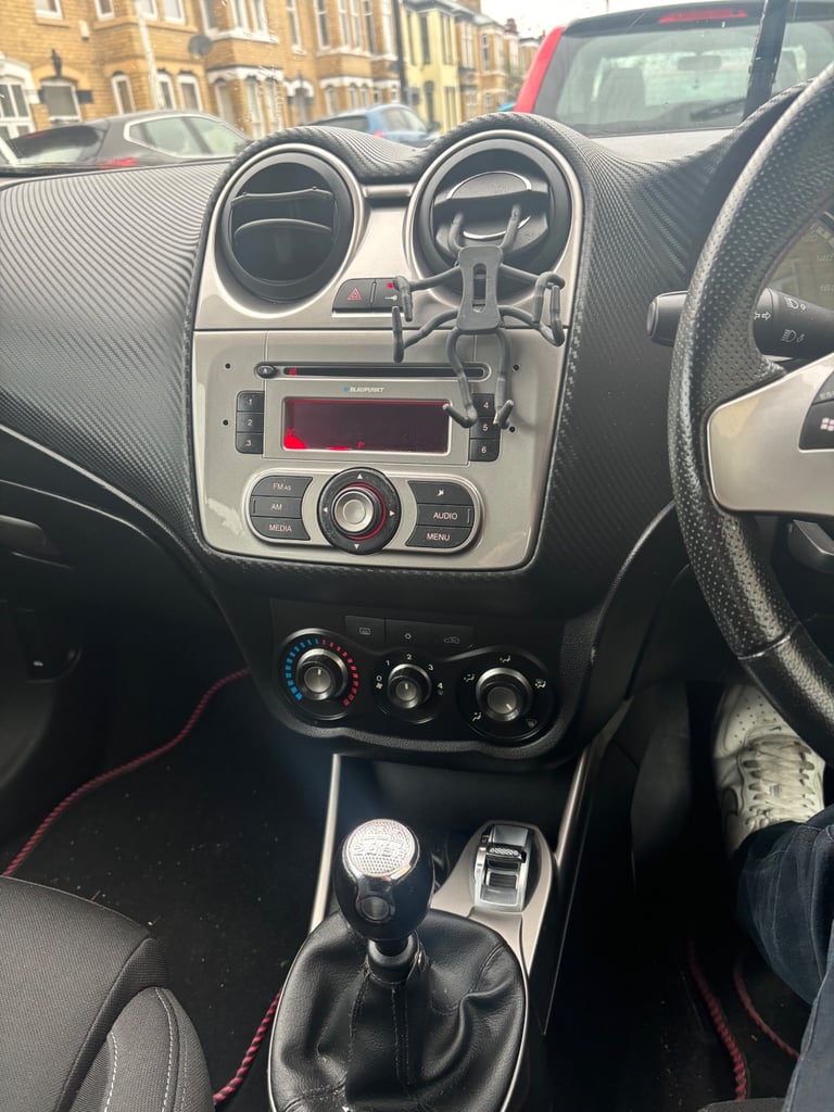 Alfa Romeo, MITO, Hatchback, 2009, Manual, 1368 (cc), 3 doors