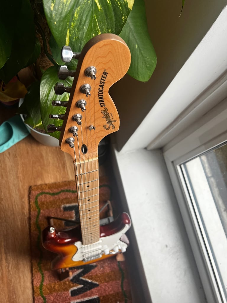 Fender Squire Guitar HSS
