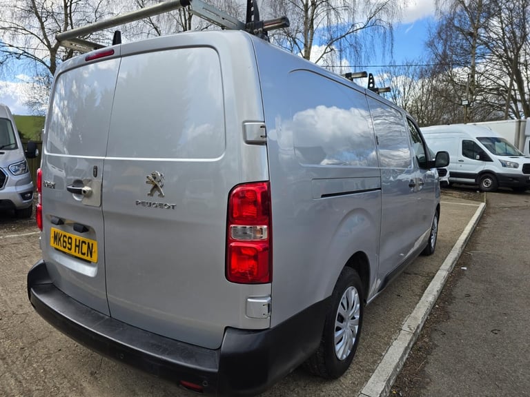 2020 Peugeot Expert 1400 2.0 BlueHDi 120 Professional LWB Van PANEL VAN Diesel Manual
