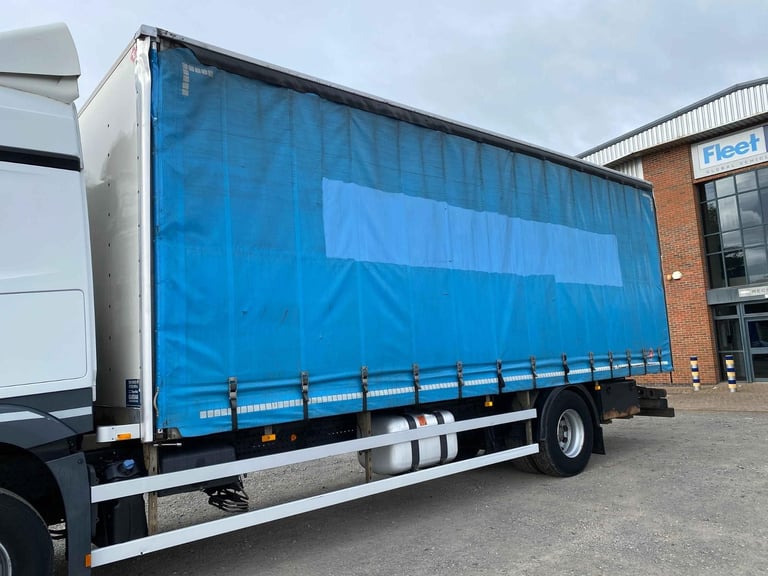 MERCEDES AROCS 1824 *EURO 6* 18 TONNE DOUBLE DECK CURTAINSIDER 2019 – FJ19 NFE