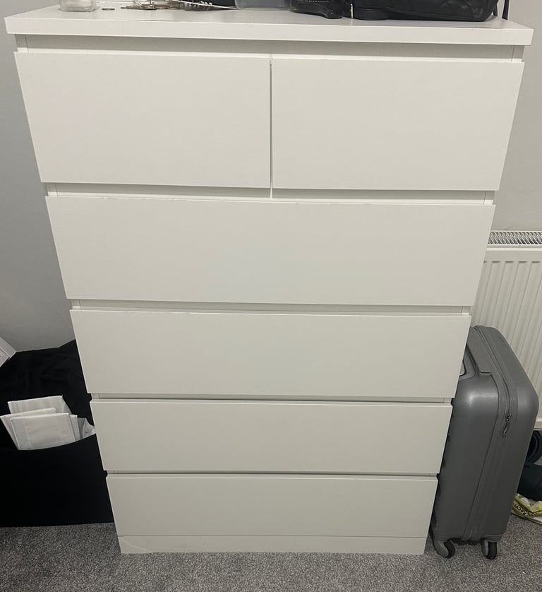 image for Free Chest of drawers
