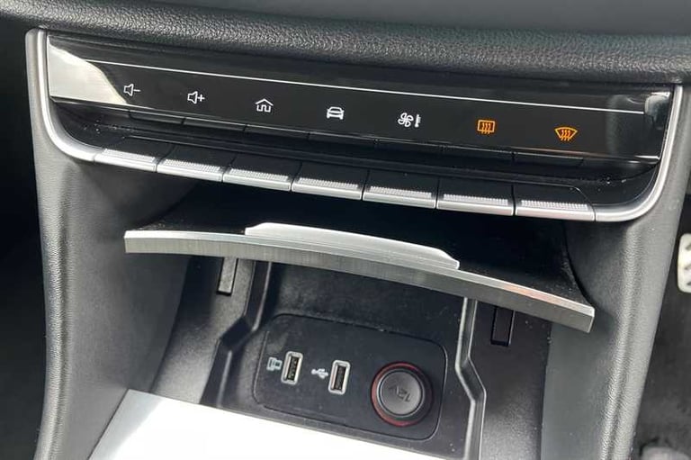 2024 MG MG HS 1.5 T-GDI Trophy SUV 5dr Petrol DCT Euro 6 (s/s) (162 ps) SUV Petrol Automatic