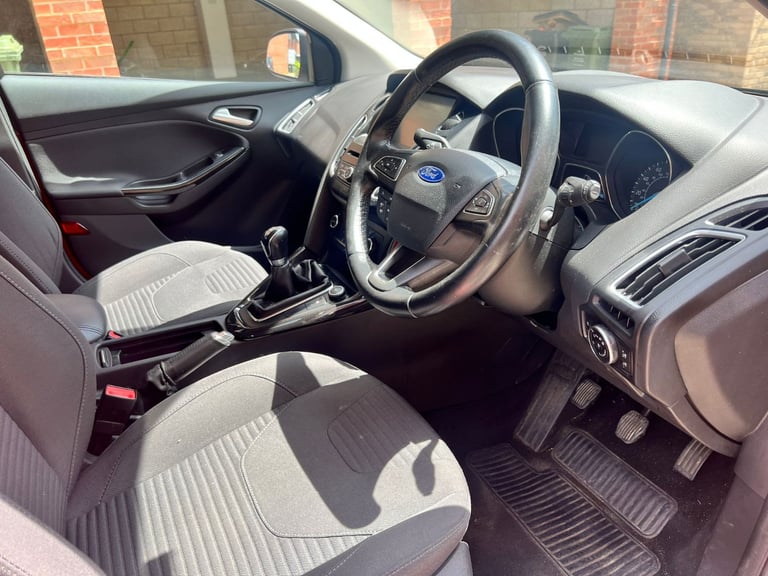 2015 FORD FOCUS 1.0T TITANIUM START/STOP 55K MILES MOTD JUNE 2026 SAT NAV PARKING SENSOR