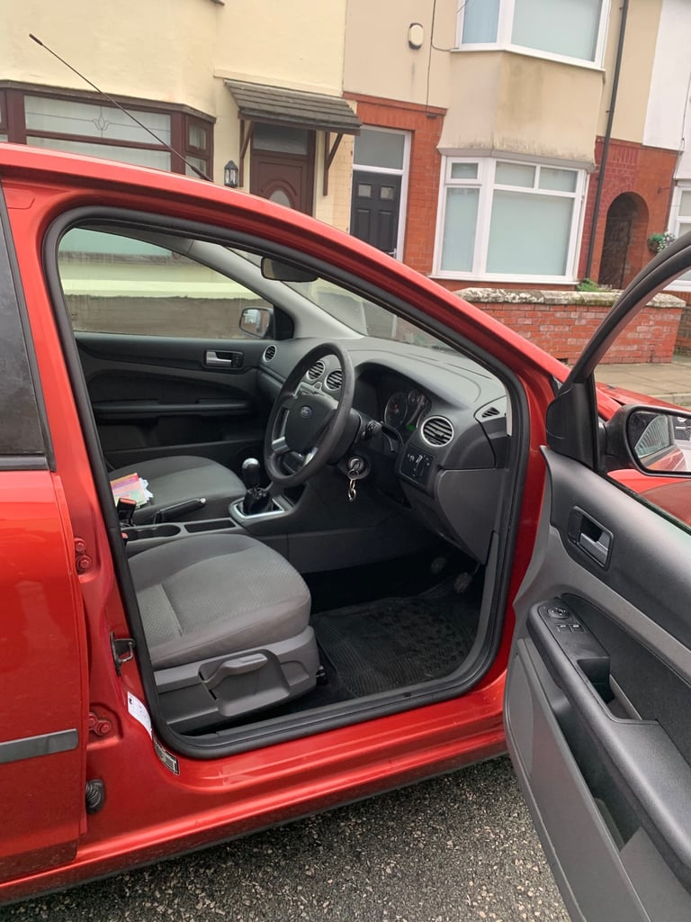 Ford, FOCUS, Hatchback, 2007, Manual, 1596 (cc), 5 doors