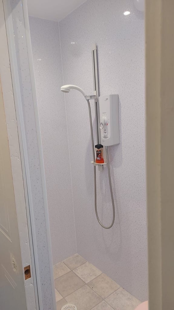 Double Room-en suite-All Bills Inc- use of Kitchen etc