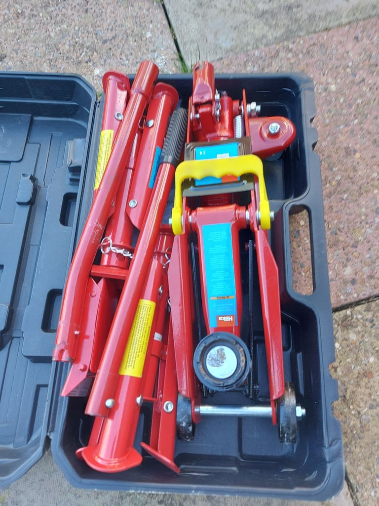 Hilka 2 Tonne Trolley Jack - Used Once & in Excellent Condition
