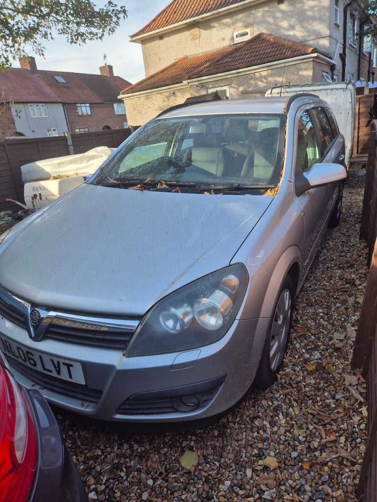 image for Vauxhall, ASTRA, Estate, 2006, Manual, 1598 (cc), 5 doors